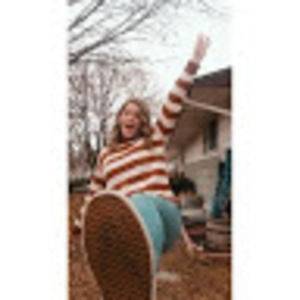 Meet your Posher, Abby